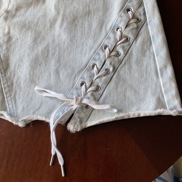 Eggie Minni NEW White DENIM Jeans Skirt Size S - Picture 4 of 12